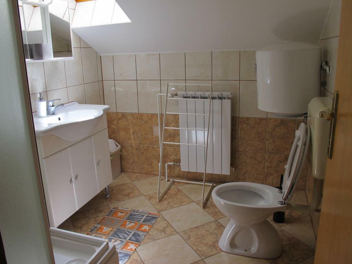 Apartmani Stille Karlobag Bagian luar foto