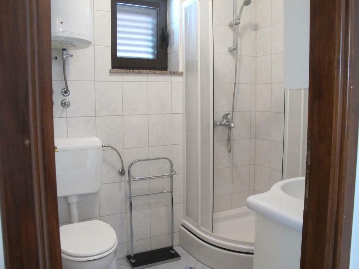Apartmani Stille Karlobag Bagian luar foto